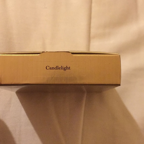 Kevin Aucoin highlighting celestial powder. New - Picture 3 of 3